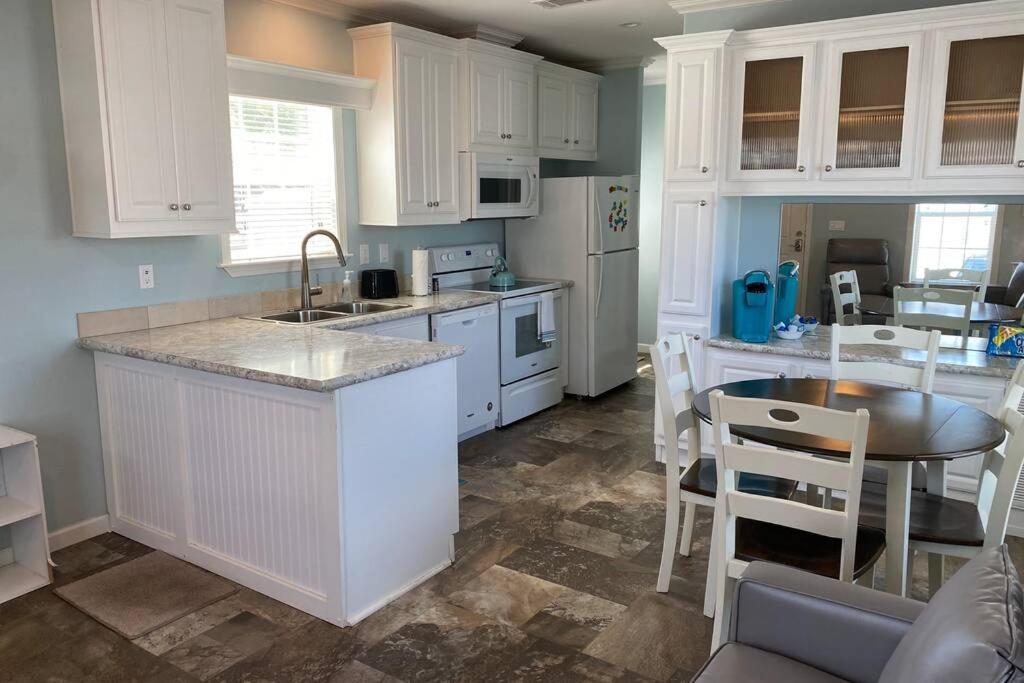 Cozy Tiny Home Near Disney World & Orlando Parks! Kissimmee Zewnętrze zdjęcie